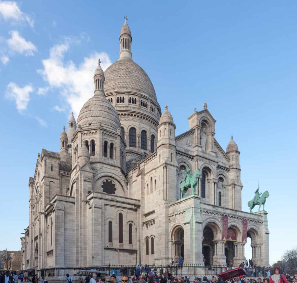 Visit Sacré-Coeur in Paris